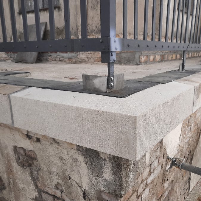 Gesims Joachimsthalsches Gymnasium